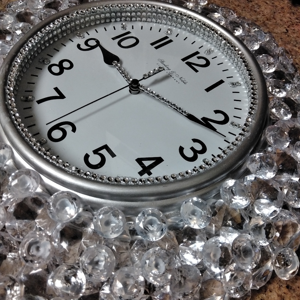 Diamond Clock - Picture 3 of 6